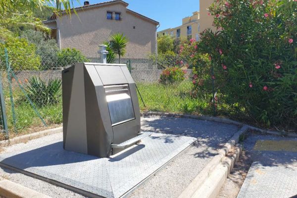 Conteneurs enterrés Gaia